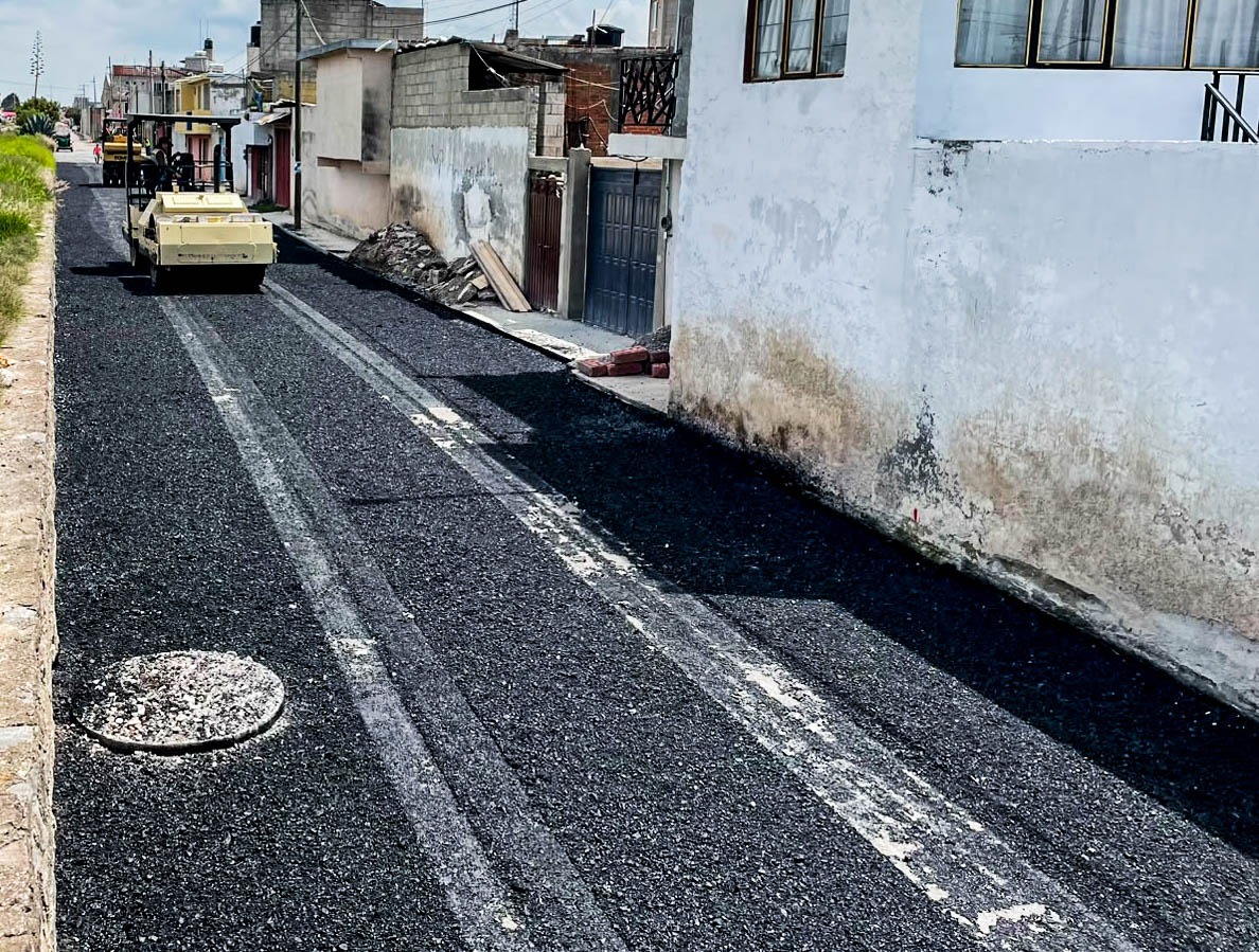 Comienzan trabajos de nueva carpeta asfáltica en calle Ferrocarril: Blanca Angulo